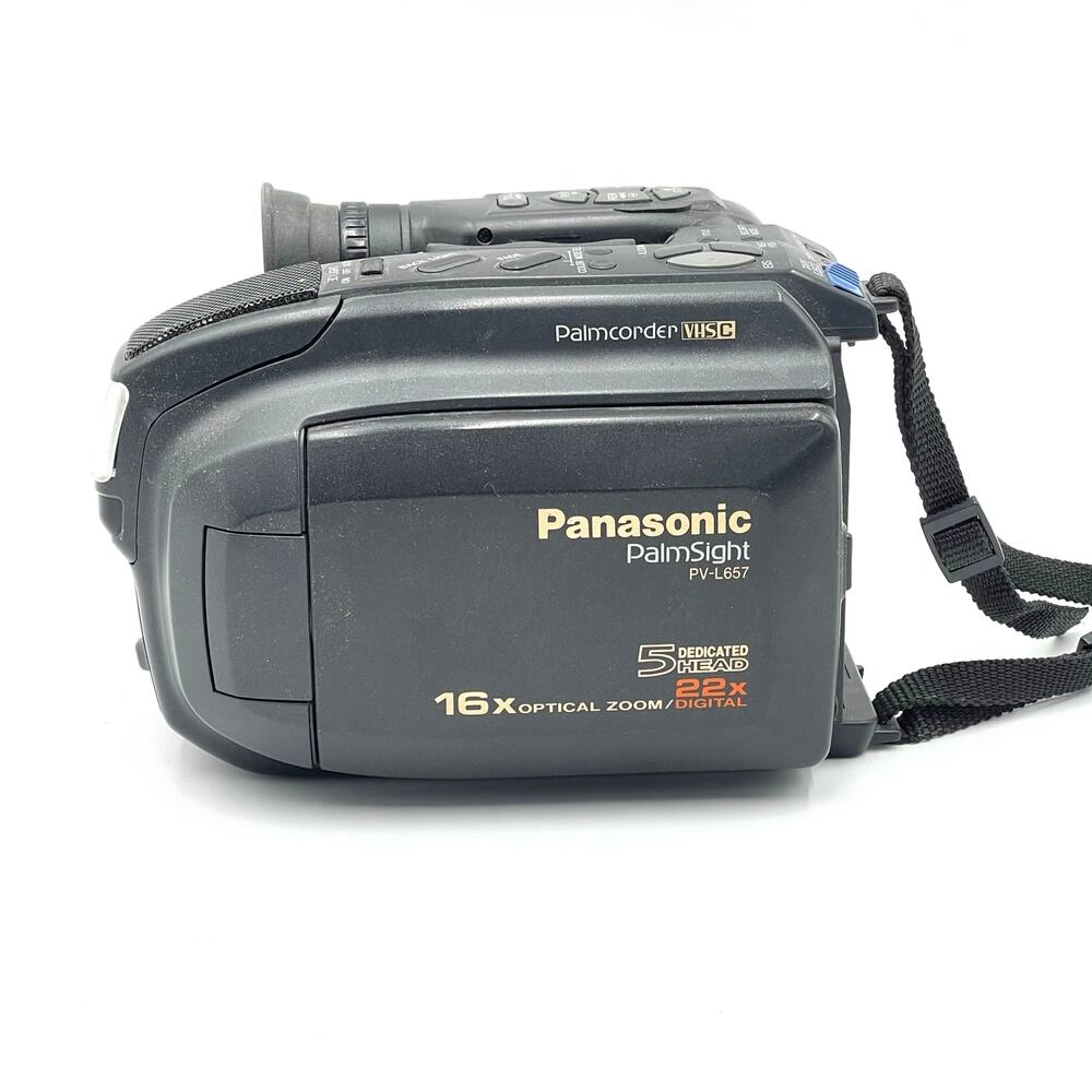 Panasonic Palmcorder PalmSight Camcorder PV-L657 VHS No Battery Untested